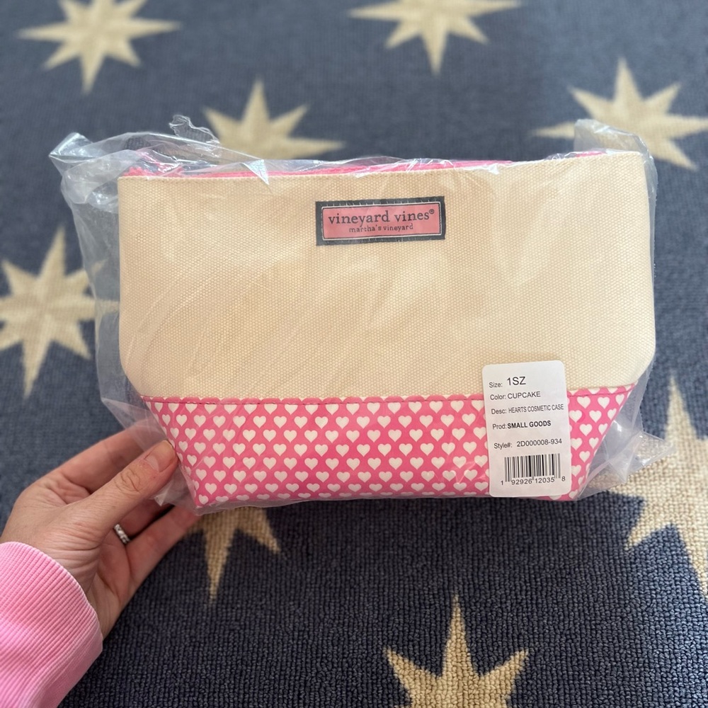 Vineyard vines heart tote, NWT